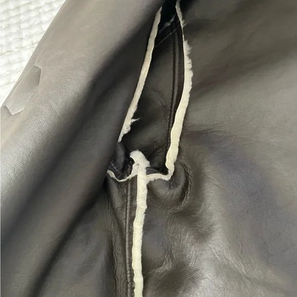 Korea by We Are Shearling Jacket Wool blend Teddy Double Sided One Size - Picture 9 of 16